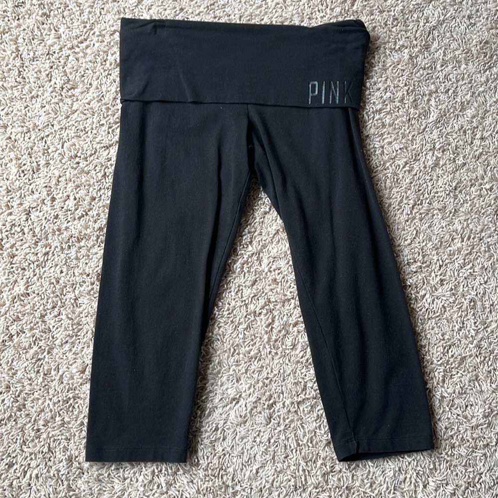 Black PINK Yoga Cropped Leggings